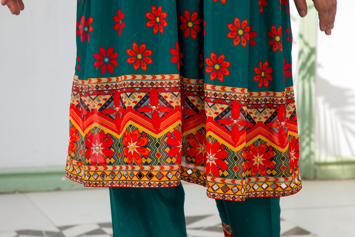 Lightweight and comfortable casual outfit for ladies