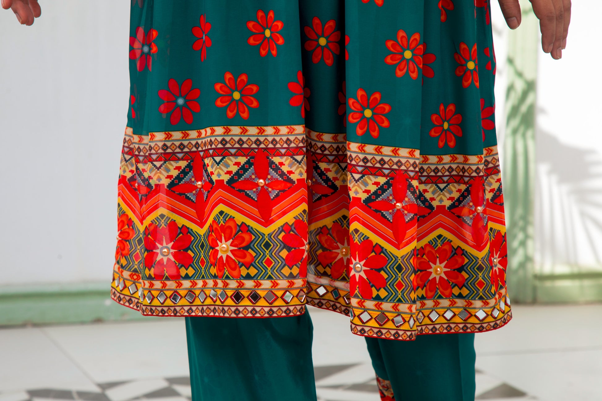 Lightweight and comfortable casual outfit for ladies