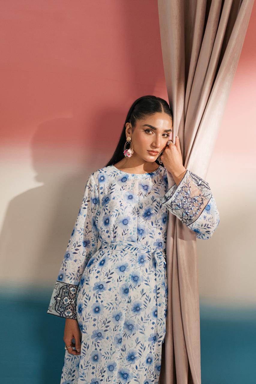 Chic embroidered ladies suit in premium quality fabric