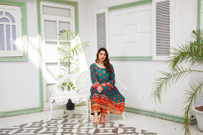 Lightweight and comfortable casual outfit for ladies

