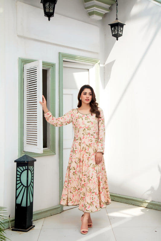 Casual ladies dress in soft and breathable fabric