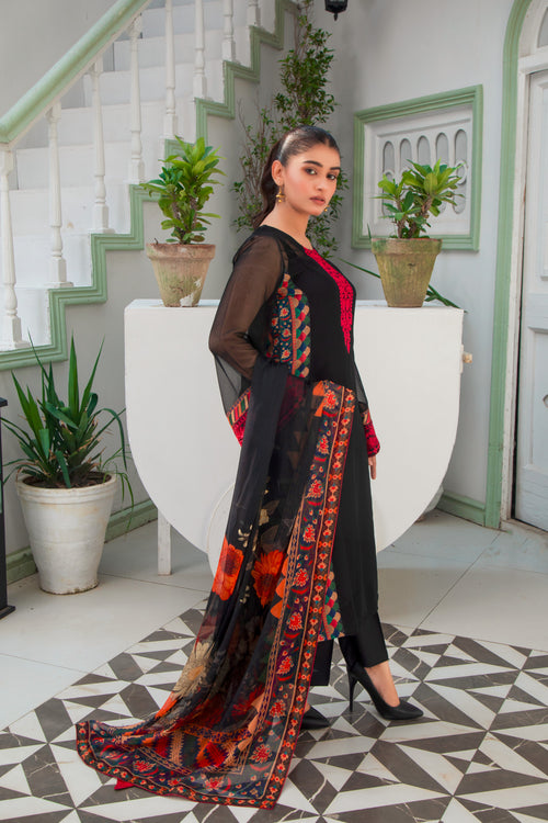 Chic casual dress for women with modern design

