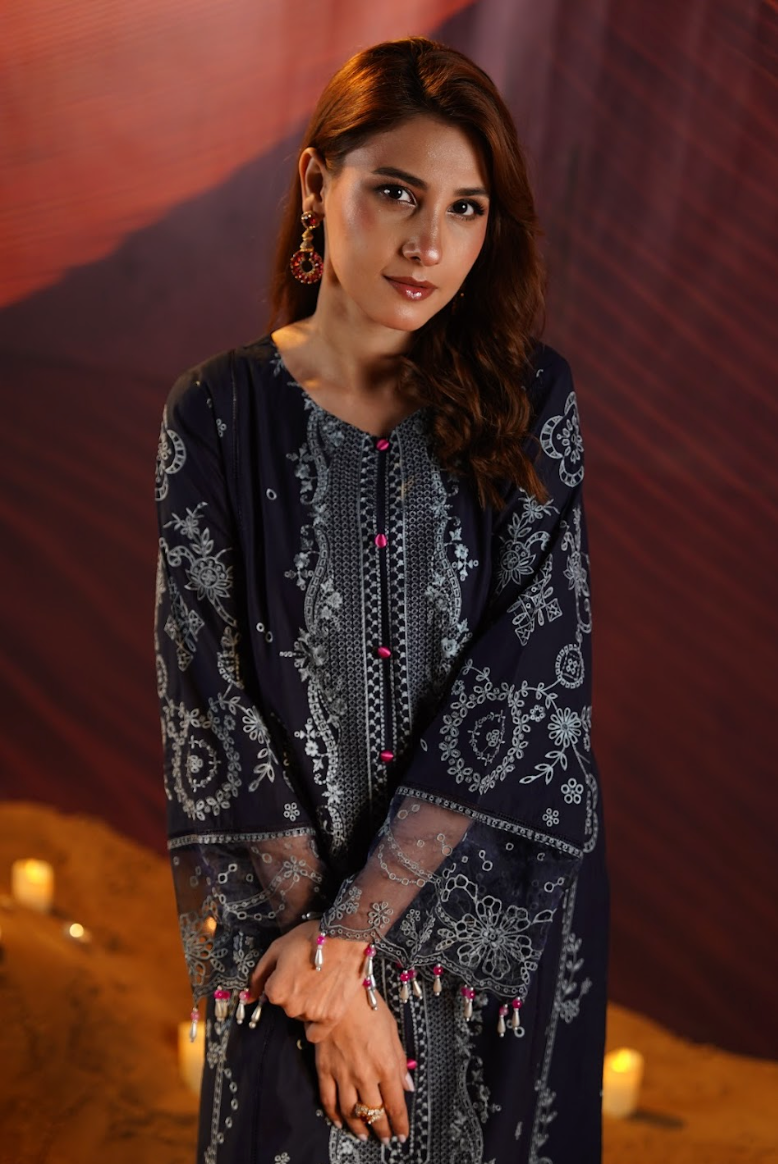 Oasis Embroidered Lawn with Silk Line Art Dupatta 3PC Stitched Suit