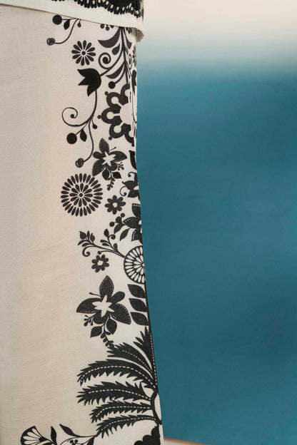 Soft and comfortable embroidered ladies outfit

